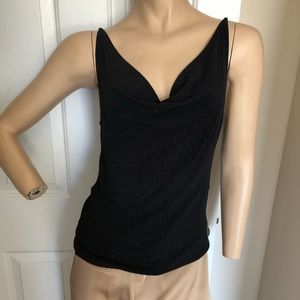 Arden B Black top M